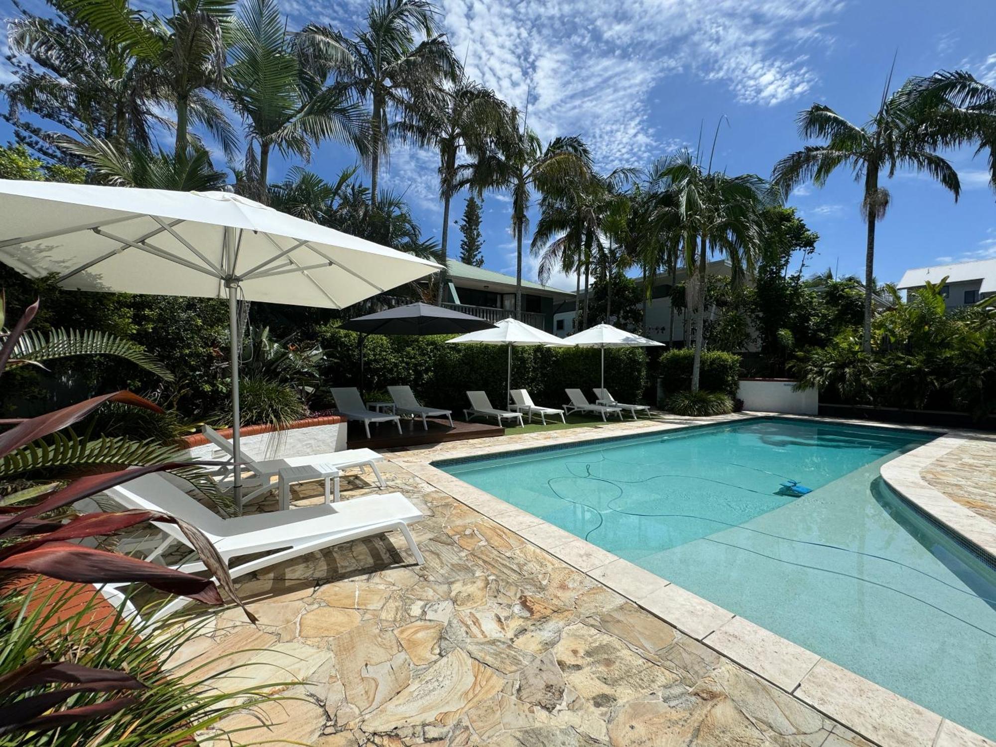 Ulysses - Heated Pool Walk To Town & Beach Apartment Byron Bay Exterior foto